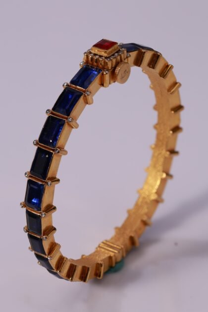 Heritage Blue Sapphire Bangle